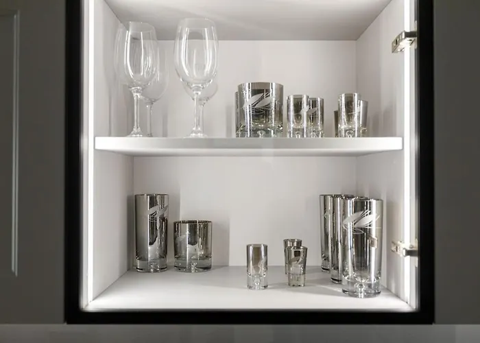 - Center - One Bedroom - Jp19